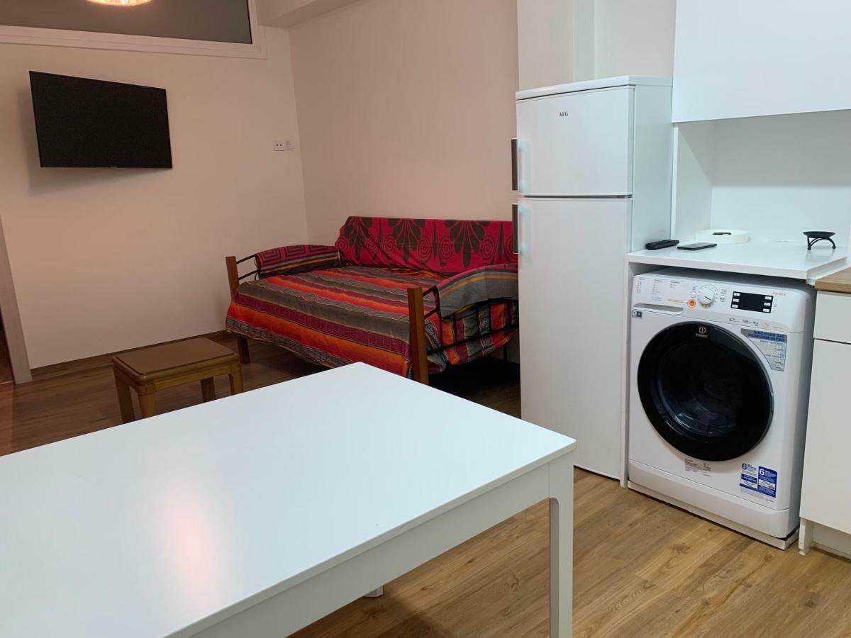 Just A 2Bd Central Apartment * Top Location * Atenas Exterior foto